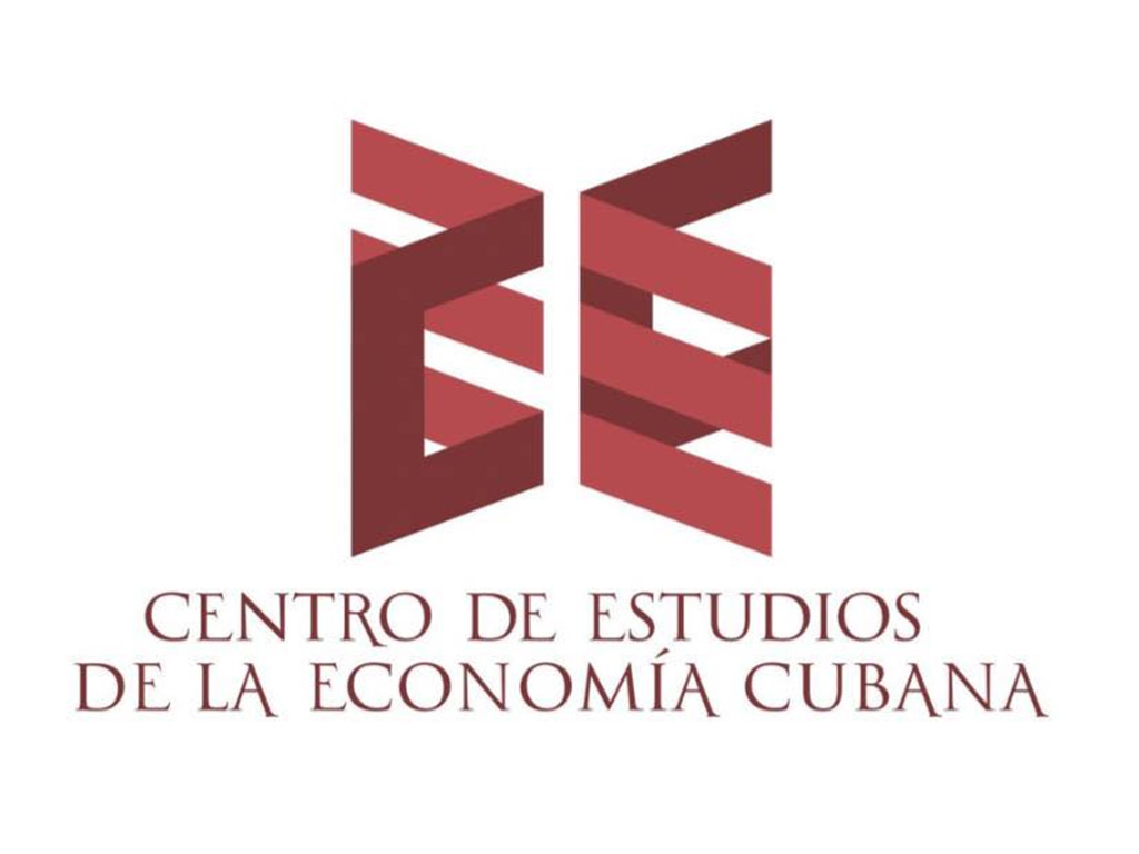 Institución de Cuba reconoció a destacados expertos en economía