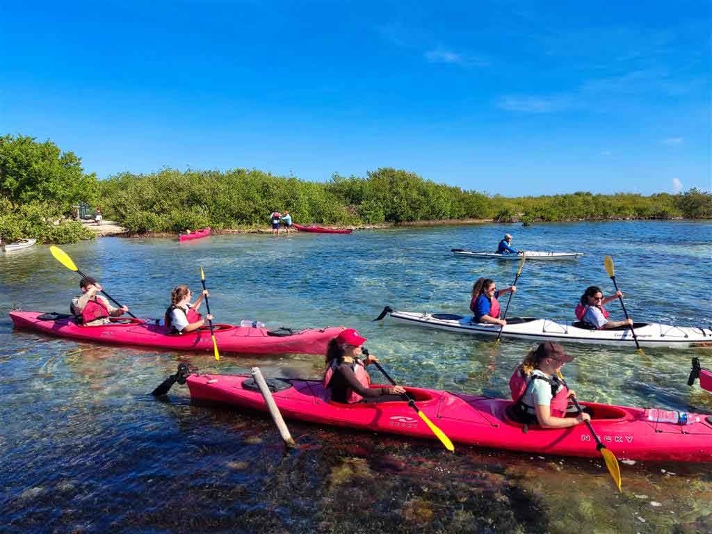 La práctica del Kayak turístico crece en Cuba (+ Fotos)