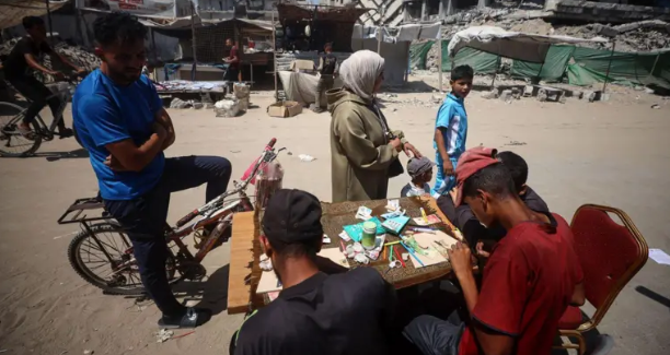 Israel prohibirá operaciones de varias organizaciones humanitarias en Gaza