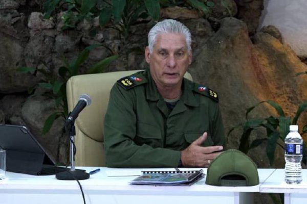 Evalúa Díaz-Canel marcha de la recuperación en Santiago de Cuba (+ Fotos)