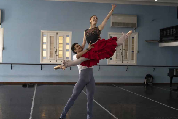 Estrella Marianela Núñez baila en Cuba por primera vez