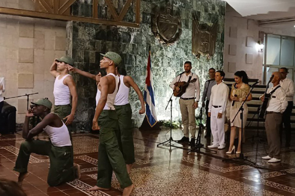 Camagüey: recuerdan a Fidel en lugar donde reposaron sus cenizas