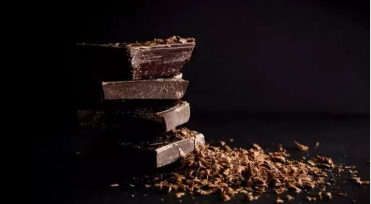 El chocolate negro contiene una sustancia enemiga del envejecimiento