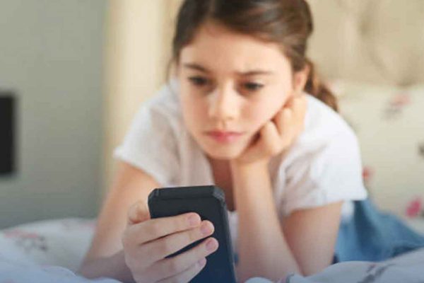 El primer teléfono móvil ¿cuándo tenerlo?