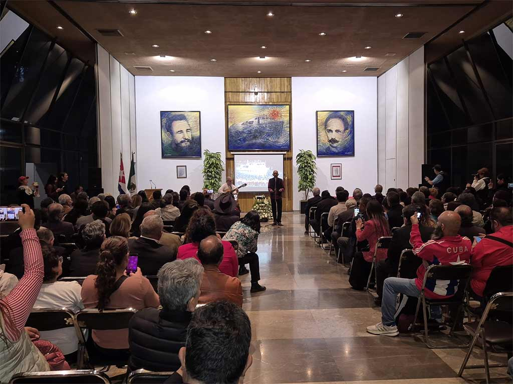 Cubanos y mexicanos rinden homenaje a Fidel Castro (+ Fotos)