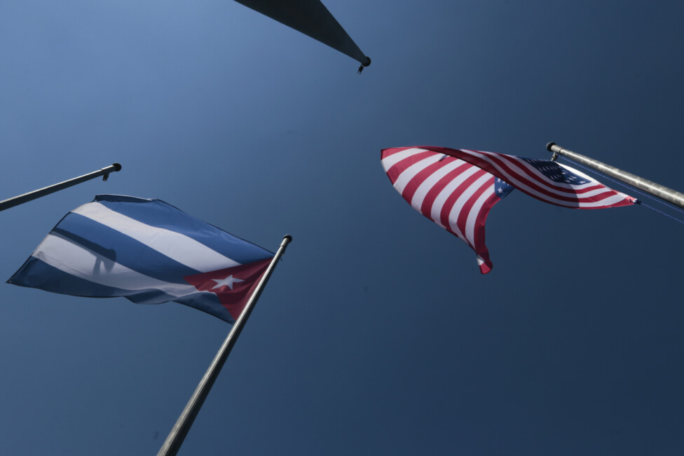 Cuba califica de amenaza inusual y extraordinaria situación con EE.UU.