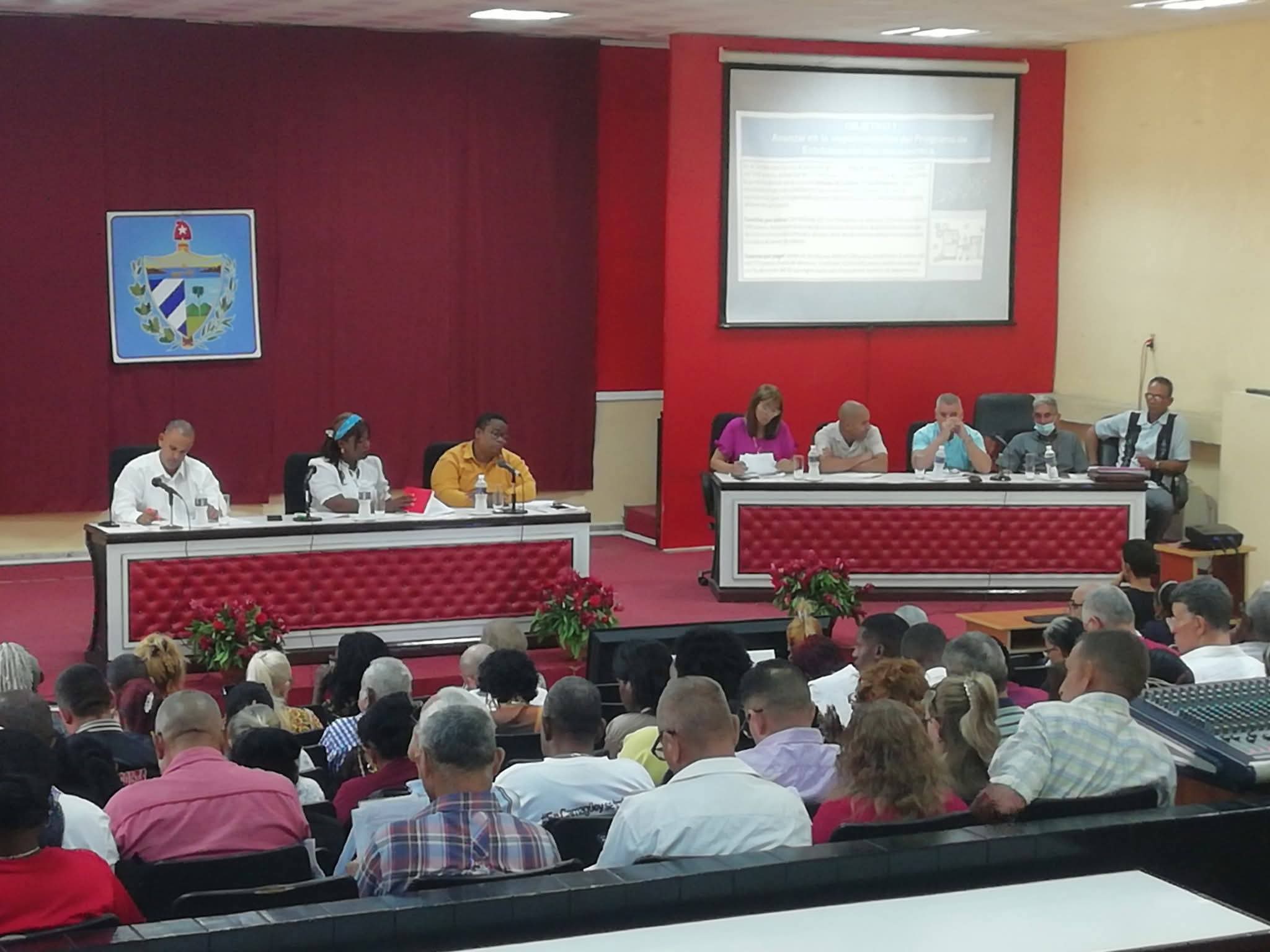 Sesionó Asamblea Municipal del Poder Popular en Camagüey