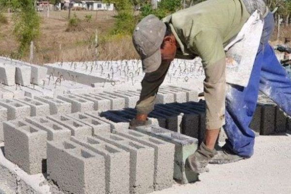 Buscan incrementar la producción de materiales de la construcción en Florida