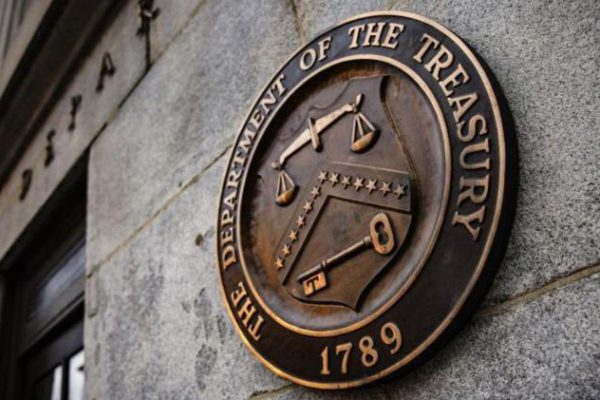 EE.UU. anuncia sanciones contra cuatro empresas por transportar crudo venezolano