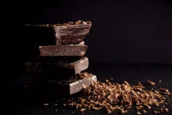 El chocolate negro contiene una sustancia enemiga del envejecimiento