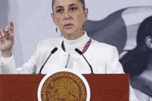 Bloqueos dañan a los pueblos, afirma Presidenta de México