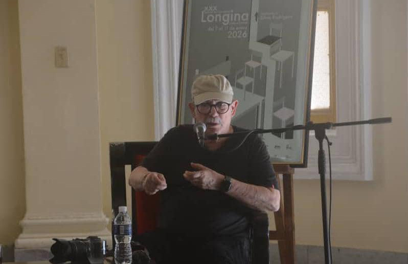 Silvio comparte vivencias de música y fotografía en el festival Longina