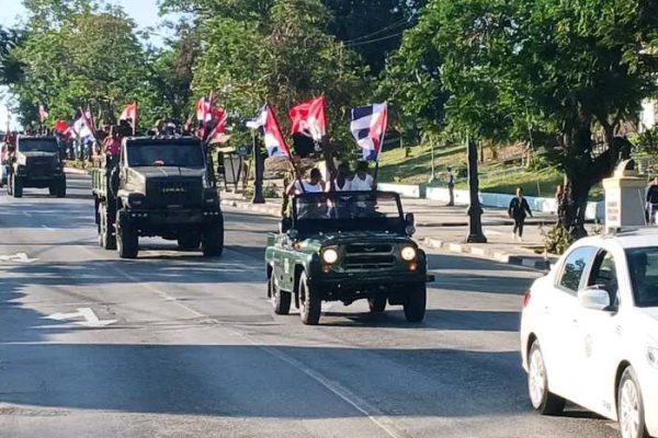 Pueblo santiaguero reedita Caravana de la Libertad