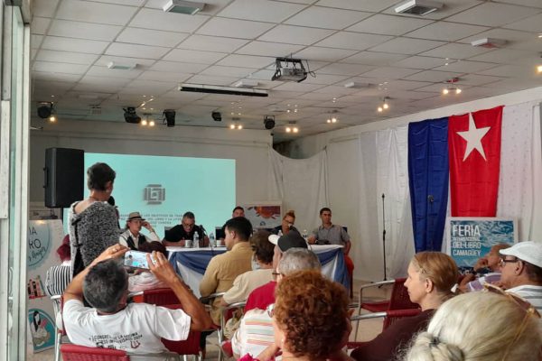Evalúan quehacer del Centro del Libro y la Literatura de Camagüey