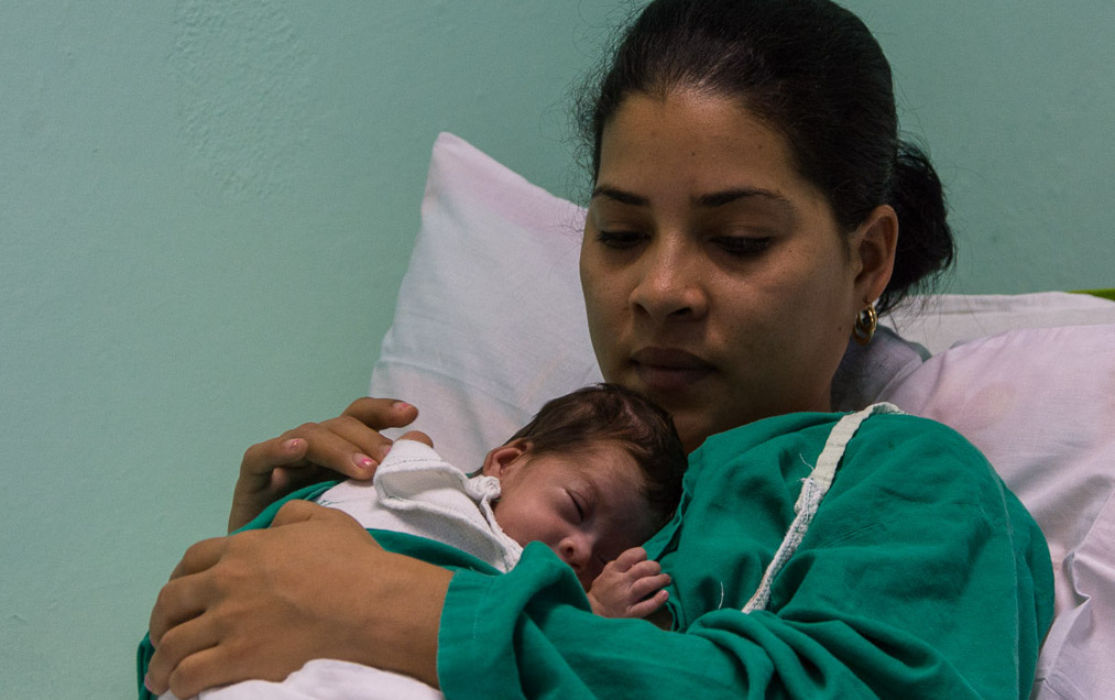 Evalúan en Camagüey Programa de Atención Materno Infantil