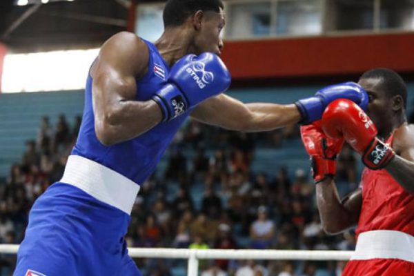 Cuba impone clase en tope boxístico contra Jordania