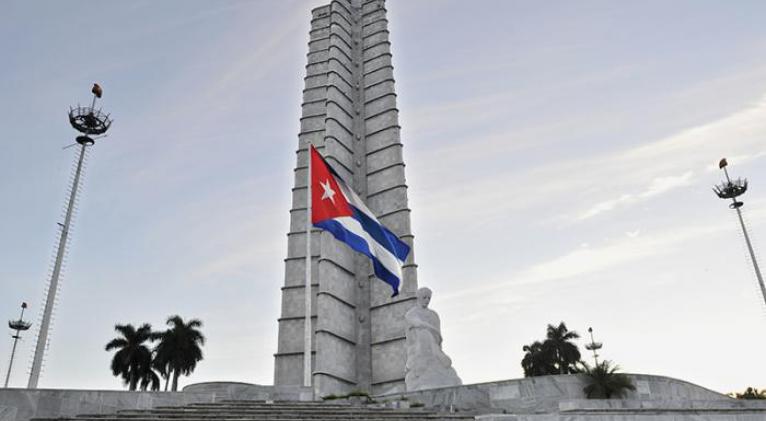 Exhortó Díaz-Canel a los cubanos a mantener la unidad en 2026