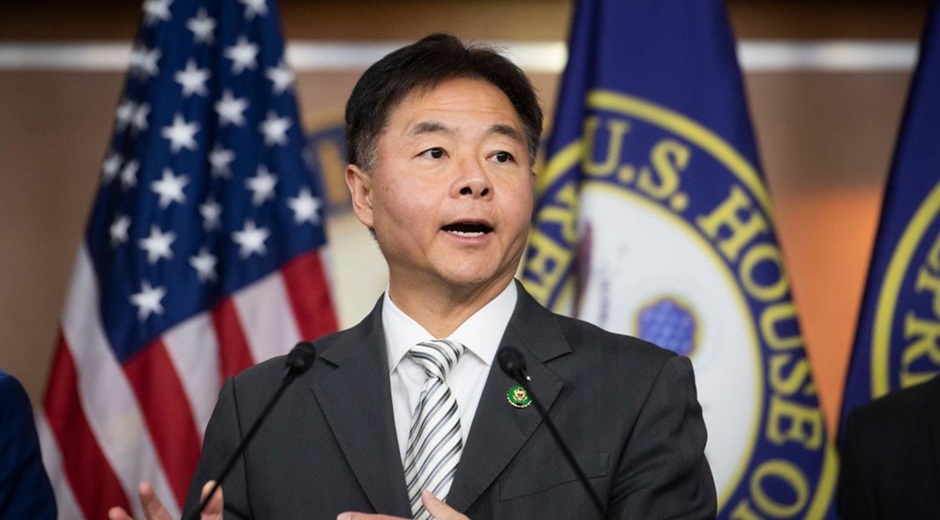 Congresista Ted Lieu insta al Pentágono a desobedecer cualquier orden ilegal de Trump contra Groenlandia