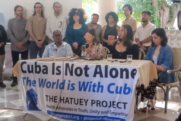 Proyecto “Hatuey” realiza su octava entrega de medicamentos para pacientes oncológicos en Cuba