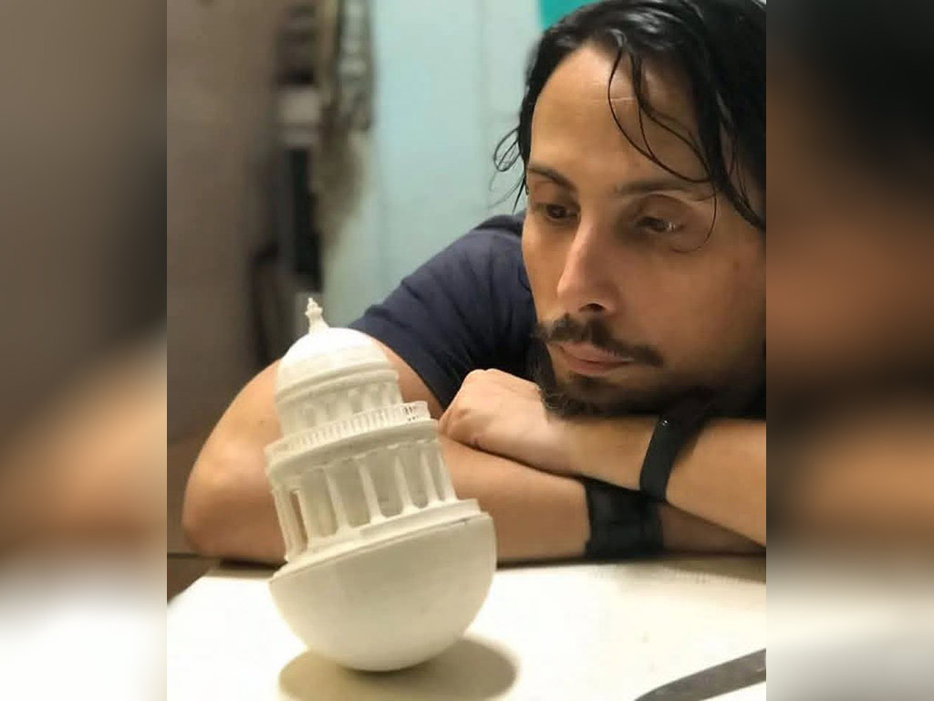 Artista gráfico cubano Claudio Sotolongo fallece en La Habana