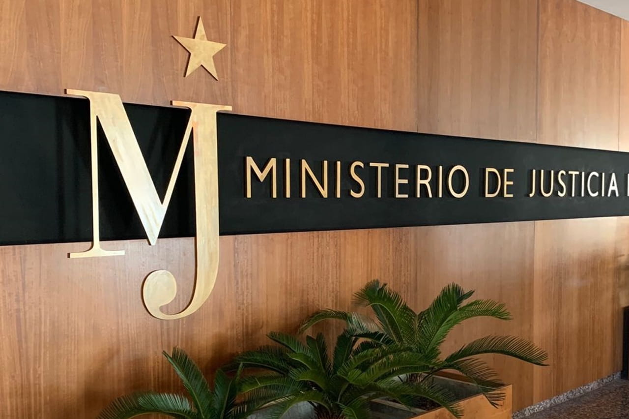 Valida Minjus internacionalmente documentos electrónicos