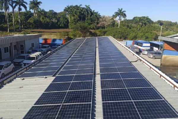 Camagüey: Empresa RENOVA por extender sistemas fotovoltaicos (+ Fotos)