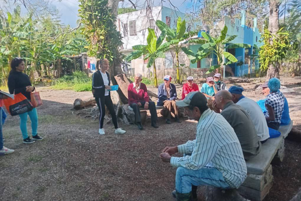 Casa de Abuelos Alegría Otoñal vive momentos de ternura y conexión cultural