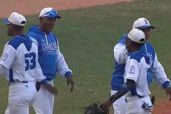 Industriales convence en el Latino y rompe invicto de Matanzas