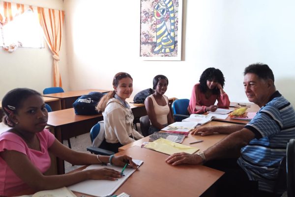 Camagüey demuestra que la educación no se detiene ni en contingencia energética