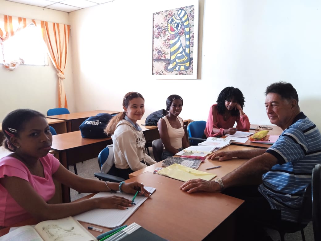 Camagüey demuestra que la educación no se detiene ni en contingencia energética