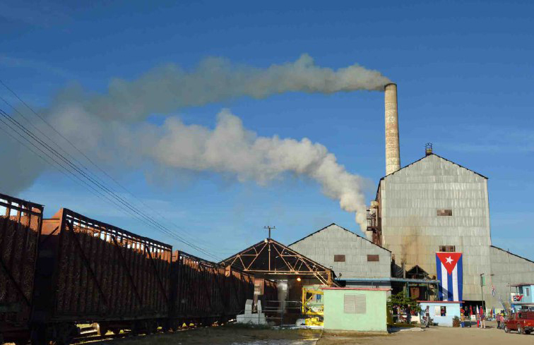 Bloqueo petrolero de Estados Unidos afecta desarrollo de la zafra en Camagüey