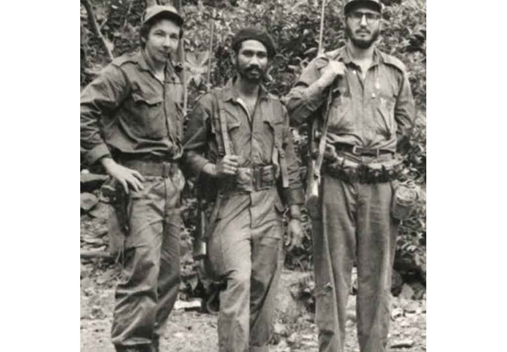 Cuba recuerda al comandante Juan Almeida en su natalicio