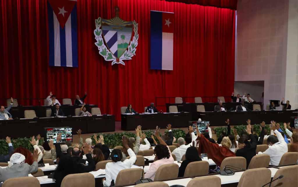 Parlamentarios cubanos condenan nueva escalada de Estados Unidos