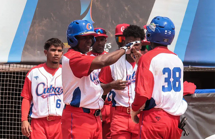 Cuba en jornada decisiva en el Panamericano de sóftbol