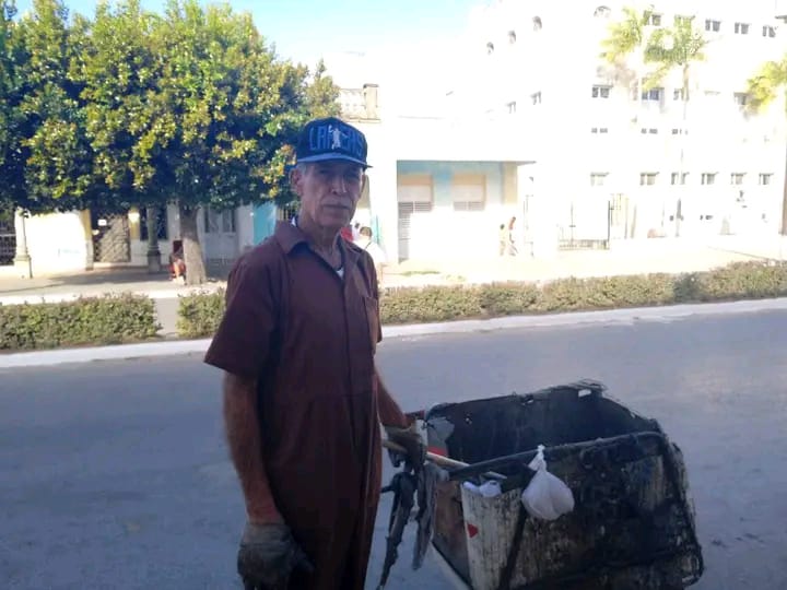 Un héroe anónimo de la Ciudad de los Tinajones