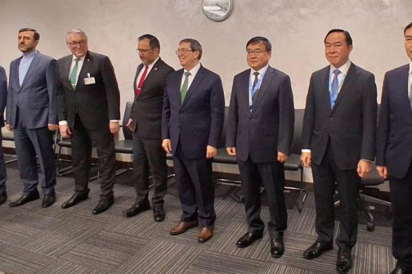 Canciller califica de criminal el bloqueo de combustible a Cuba