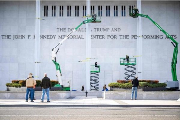 Trump quiere que lo recuerden por la fuerza