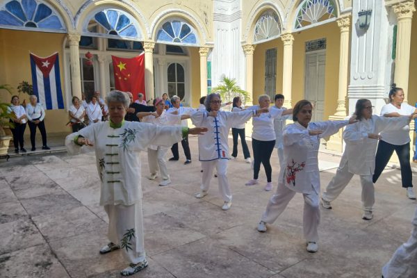 Celebran inicio del nuevo año chino en Camagüey