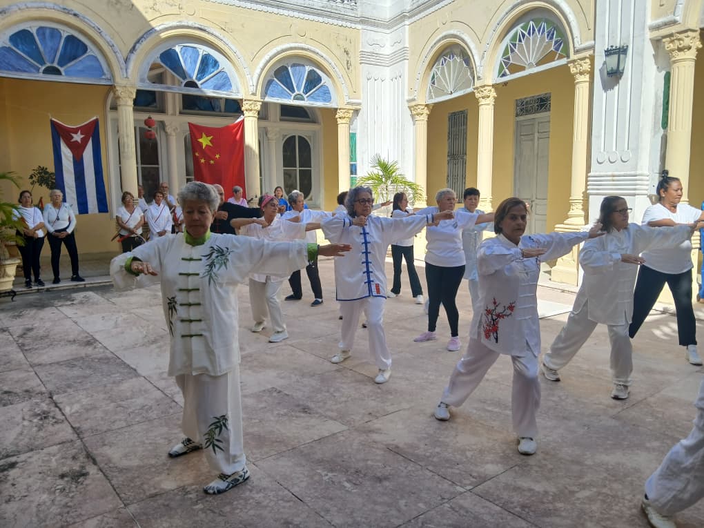 Celebran inicio del nuevo año chino en Camagüey