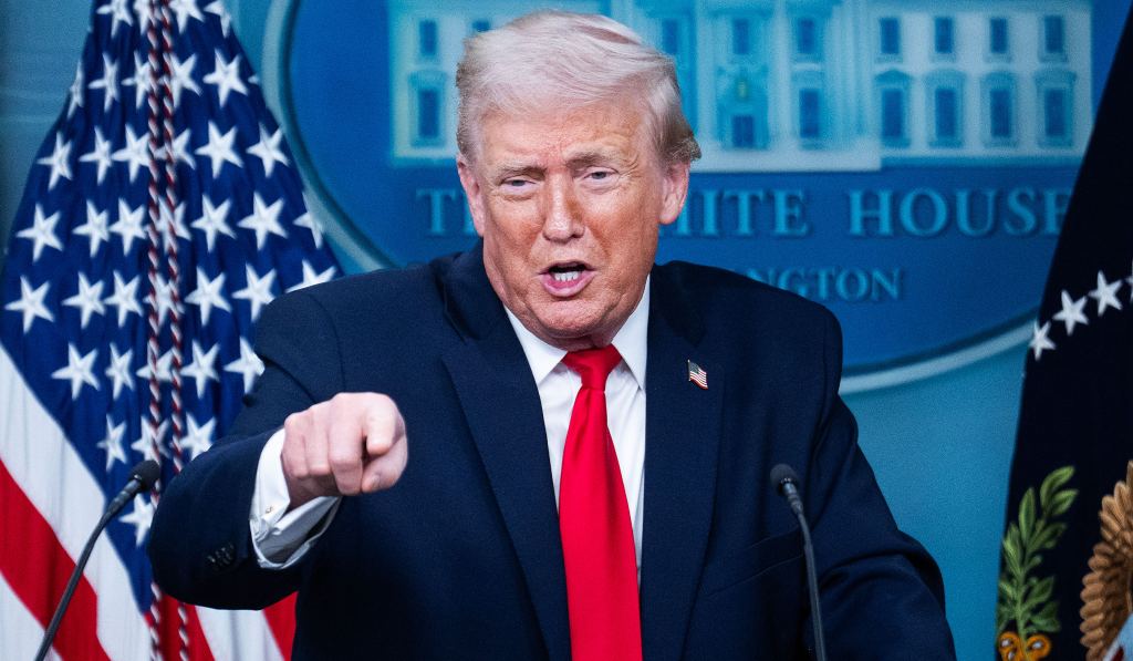 Trump sobre políticas migratorias: Vendría bien un toque más suave