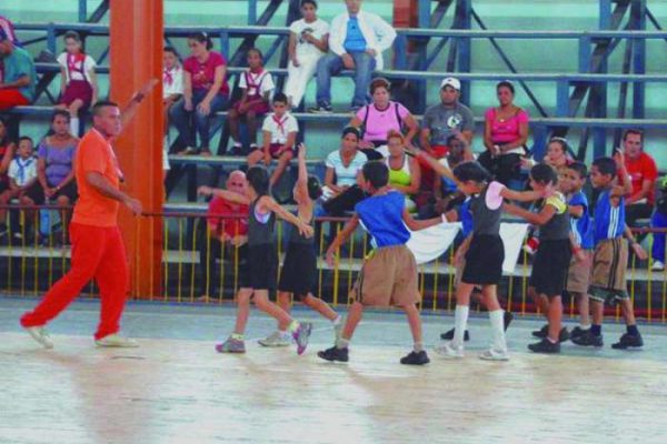 Cuba sigue decidida a impulsar el deporte