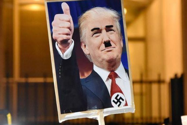 Fascismo en USA como método de gobierno