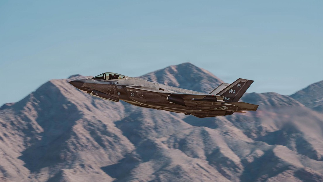 EE.UU. concentra su mayor poder aéreo en Oriente Medio