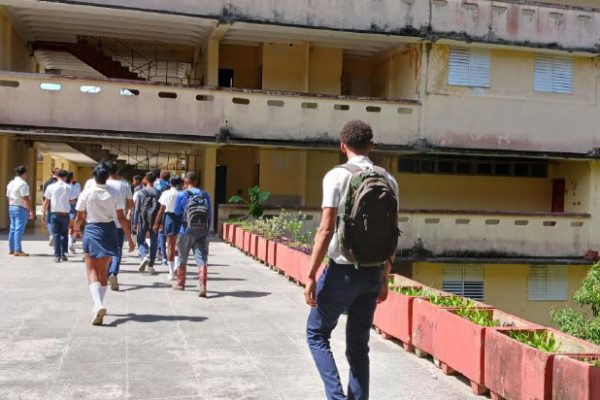 Sostener la educación, voluntad en Camagüey ante crisis energética