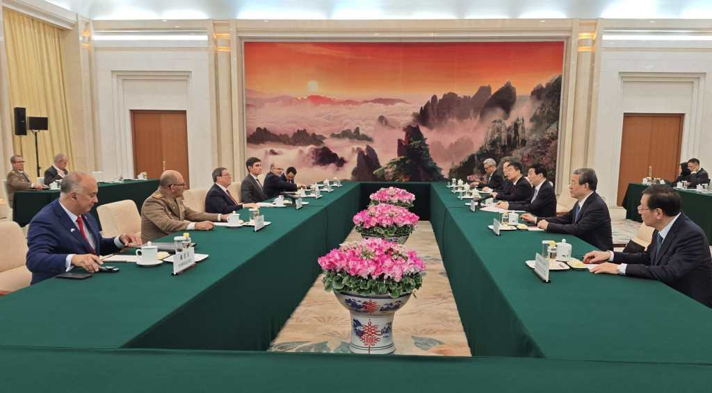 Destacan elevada confianza política y apoyo entre Cuba y China