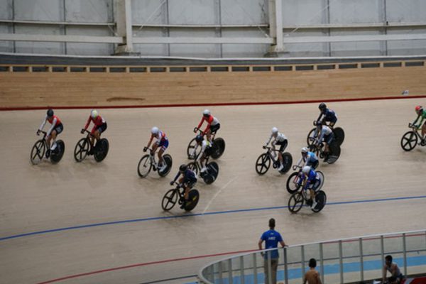 Ciclista Mejías, cosecha de tres medallas en Panamericano de Pista