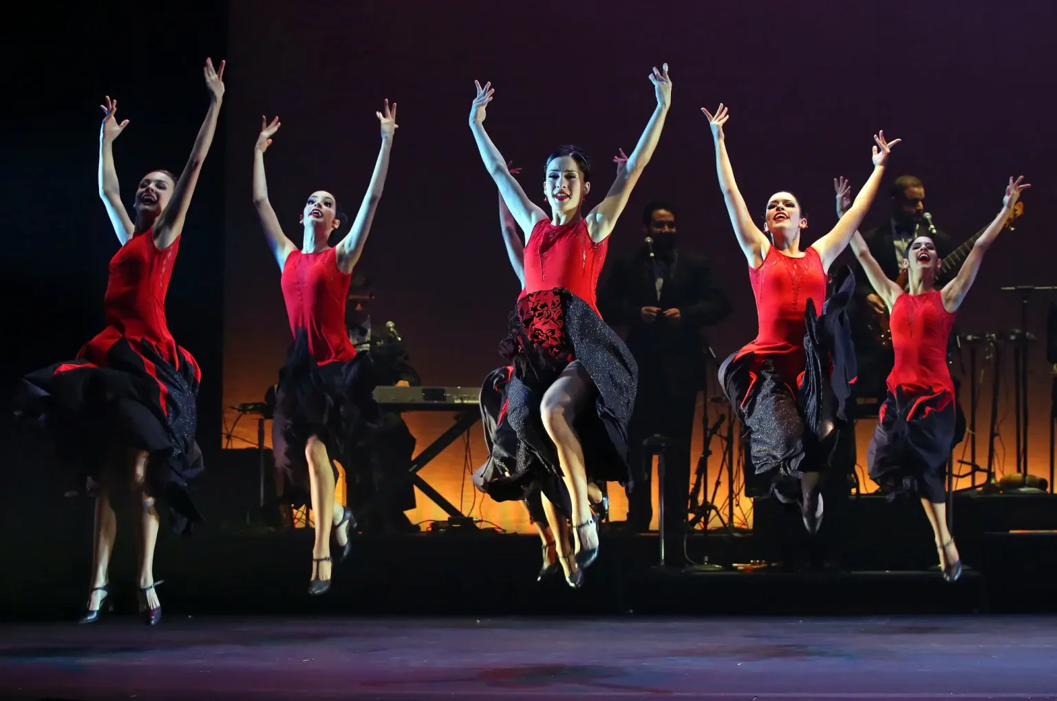 Lizt Alfonso Dance Cuba viaja con Alas hacia la esencia del arte