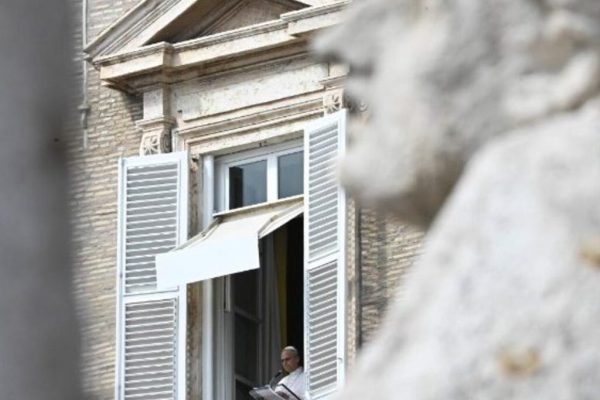 Papa León XIV expresó temor de extensión del conflicto en Irán