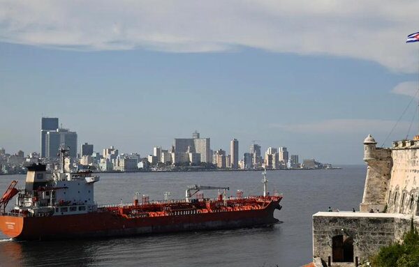 Canciller destaca rechazo de estadounidenses al bloqueo petrolero a Cuba