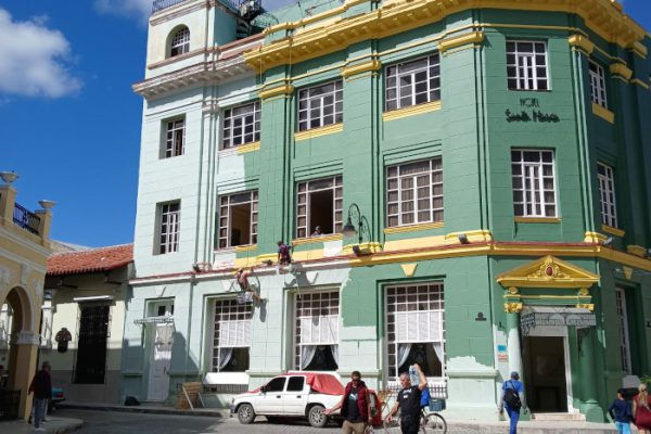 Turismo más allá del mostrador